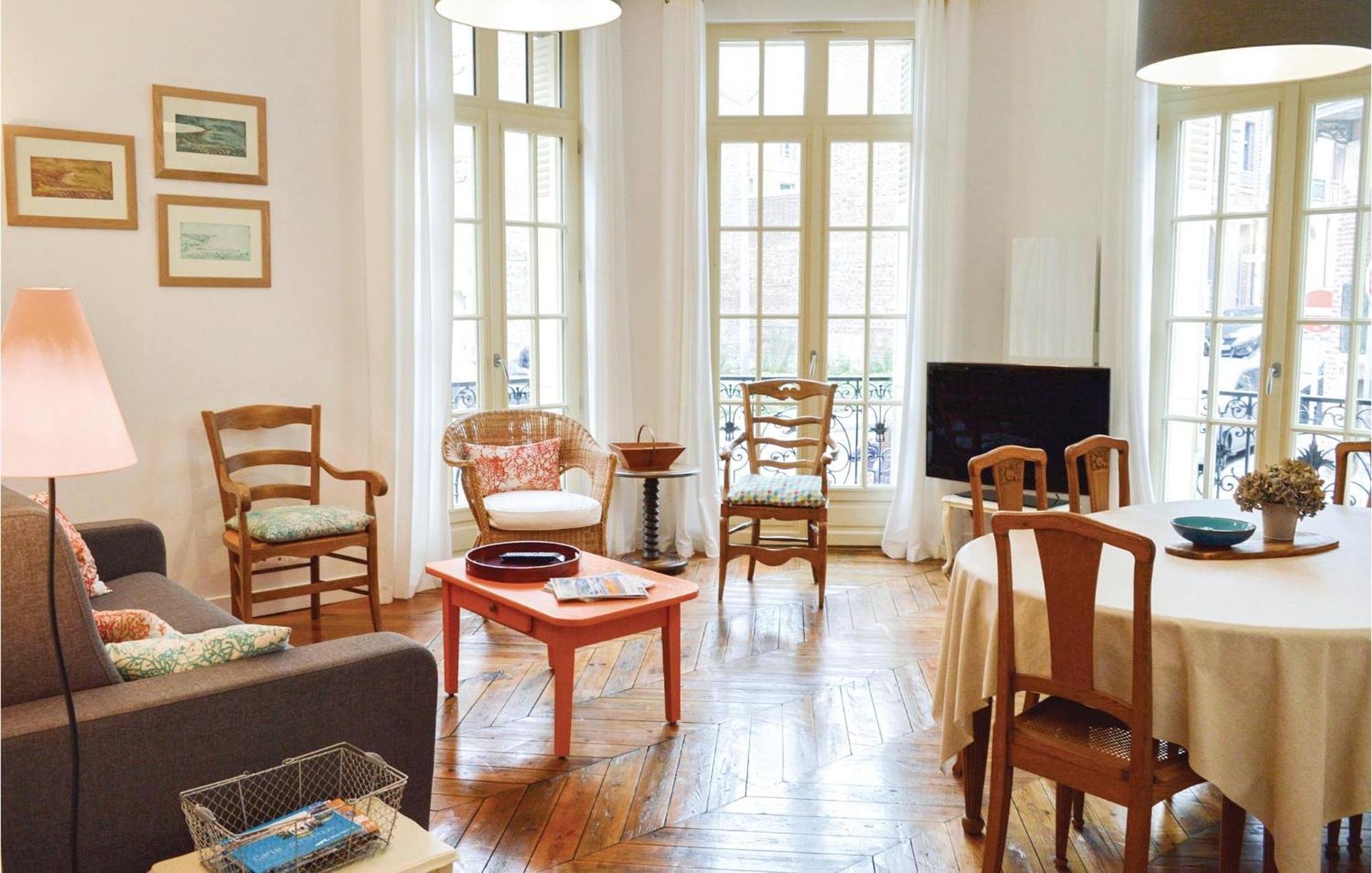 2 Bedroom Awesome Apartment In Mers-Les-Bains Exterior foto